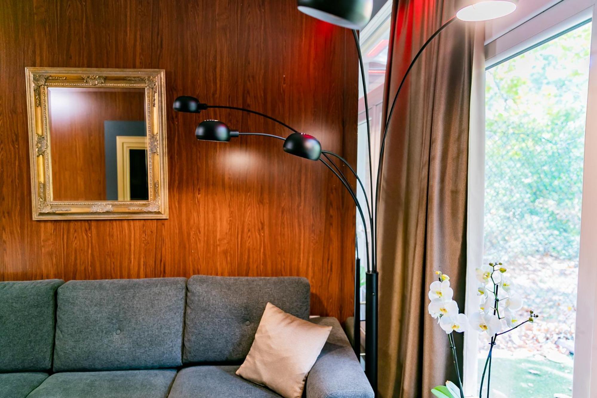Motel1- A Megfizetheto Luxus! Dunaújváros 外观 照片